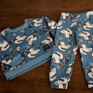 Blue Baby Disney 18 mo Mickey Mouse Sweatshirt and Pants Set sweats
